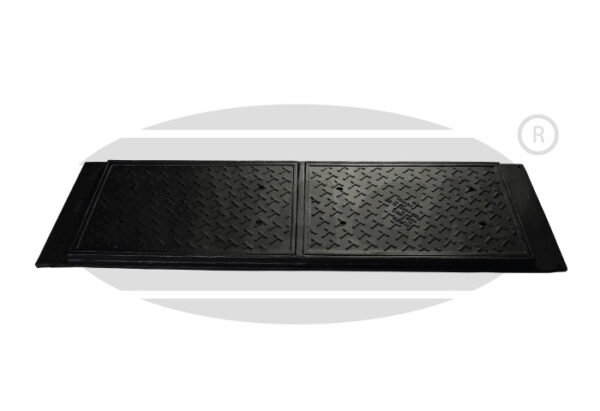 ฝาแมนโฮล รุ่น SS-10 LIGHT DUTY ขนาด 500×800 มม. (2 ชิ้น)